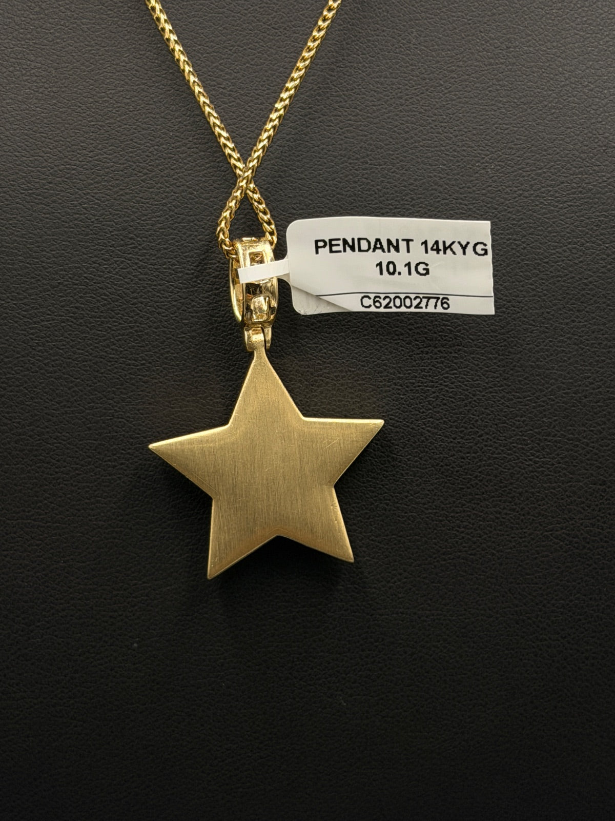 14K Gold Natural Diamond Star Pendant