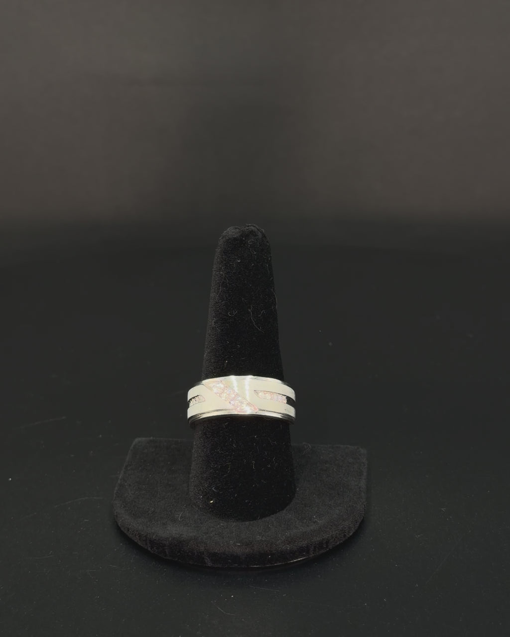 10K White Gold diamond Band Ring – Size 9.5 – 4.1 Grams