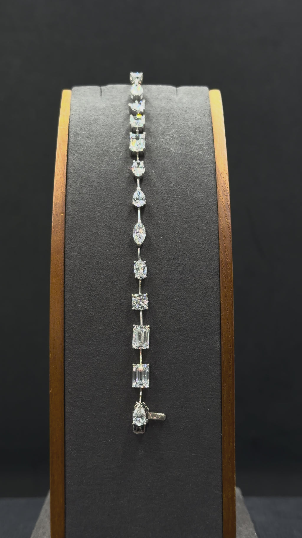 14K White Gold Lab Grown Diamond Bracelet – 17 CTW | 9.8 Grams | 7”