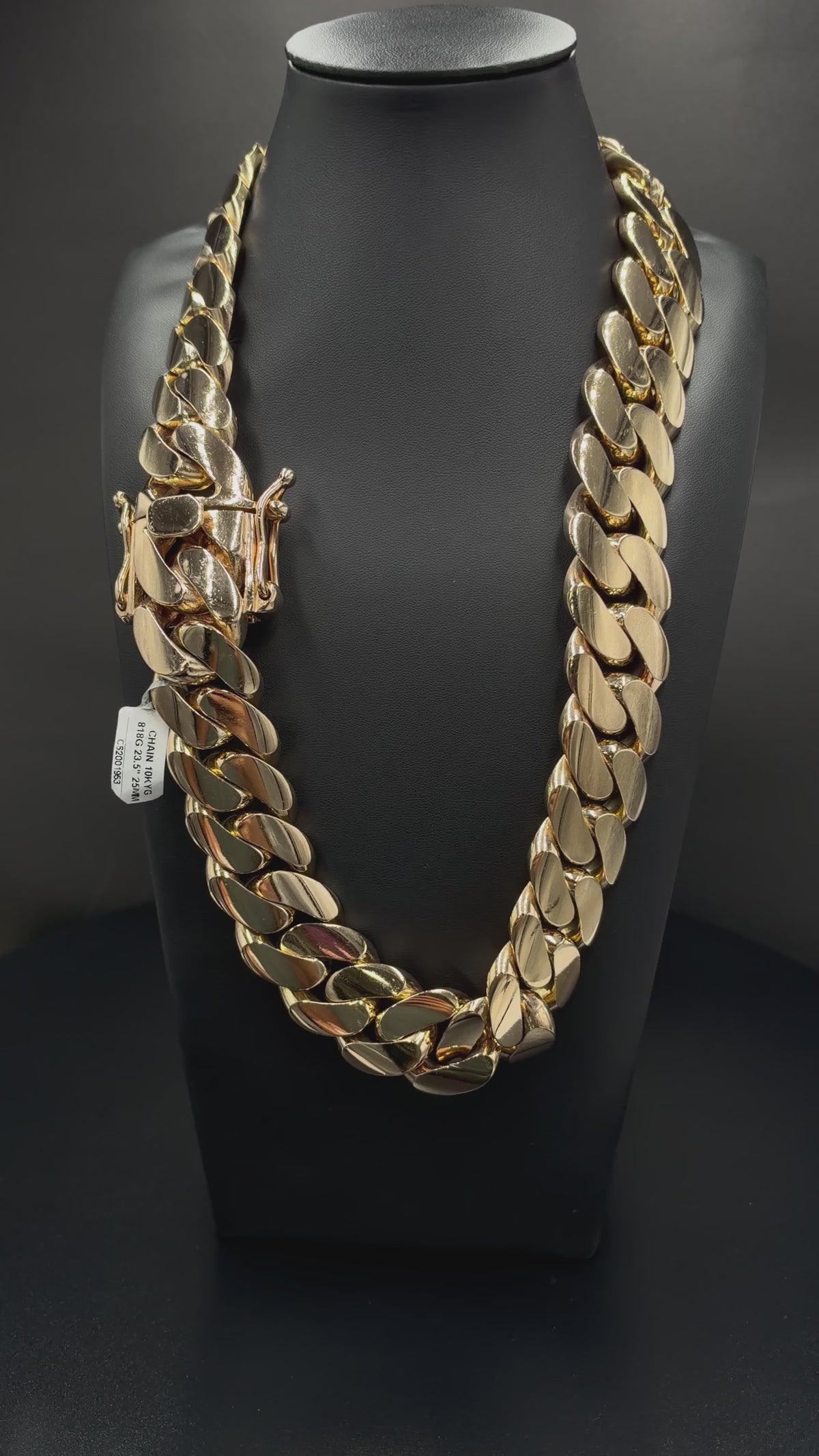 10K Gold Massive Cuban Link Chain – 817.3 Grams | 25mm | 23.5 Inches