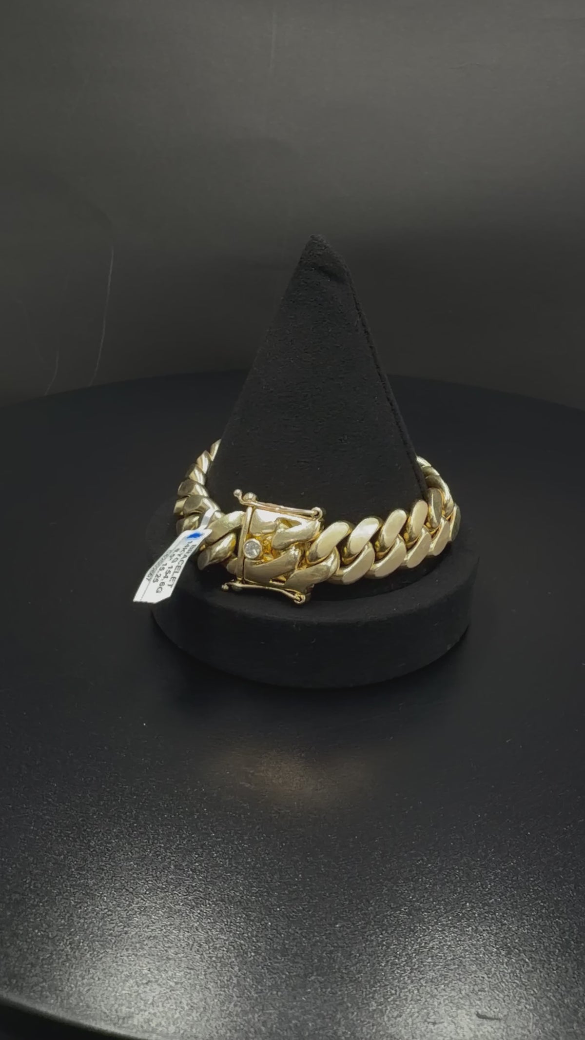 14K Gold Cuban Link Bracelet CPC Buckle 8.5"