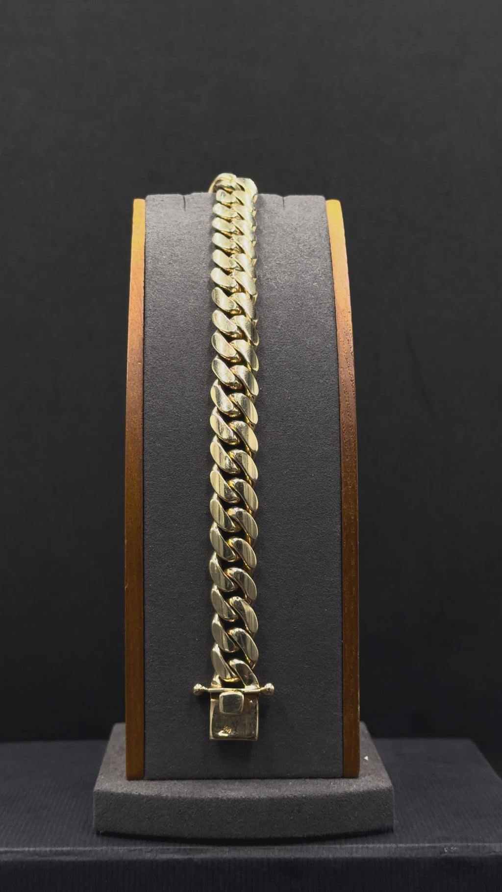 10K Gold Cuban Link Bracelet – 67.9 Grams | 7.5” | 11.5mm