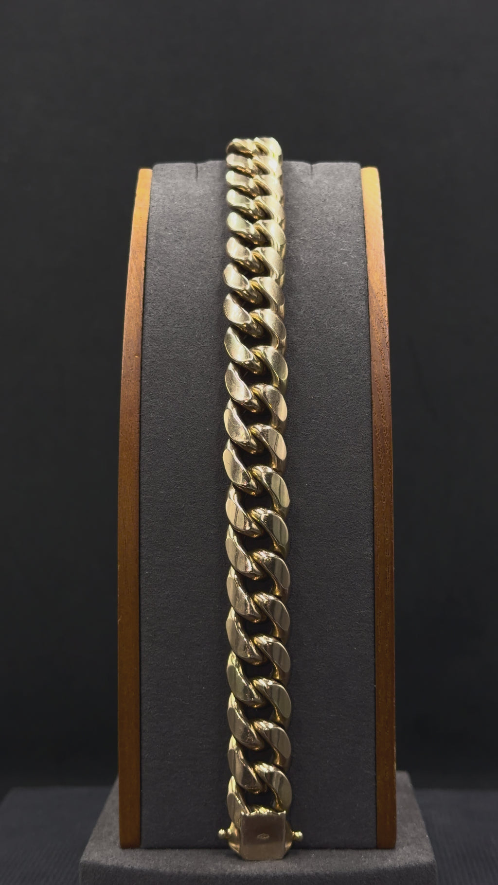 10K Gold Hollow Cuban Link Bracelet – 37.6 Grams | 9” | 13mm