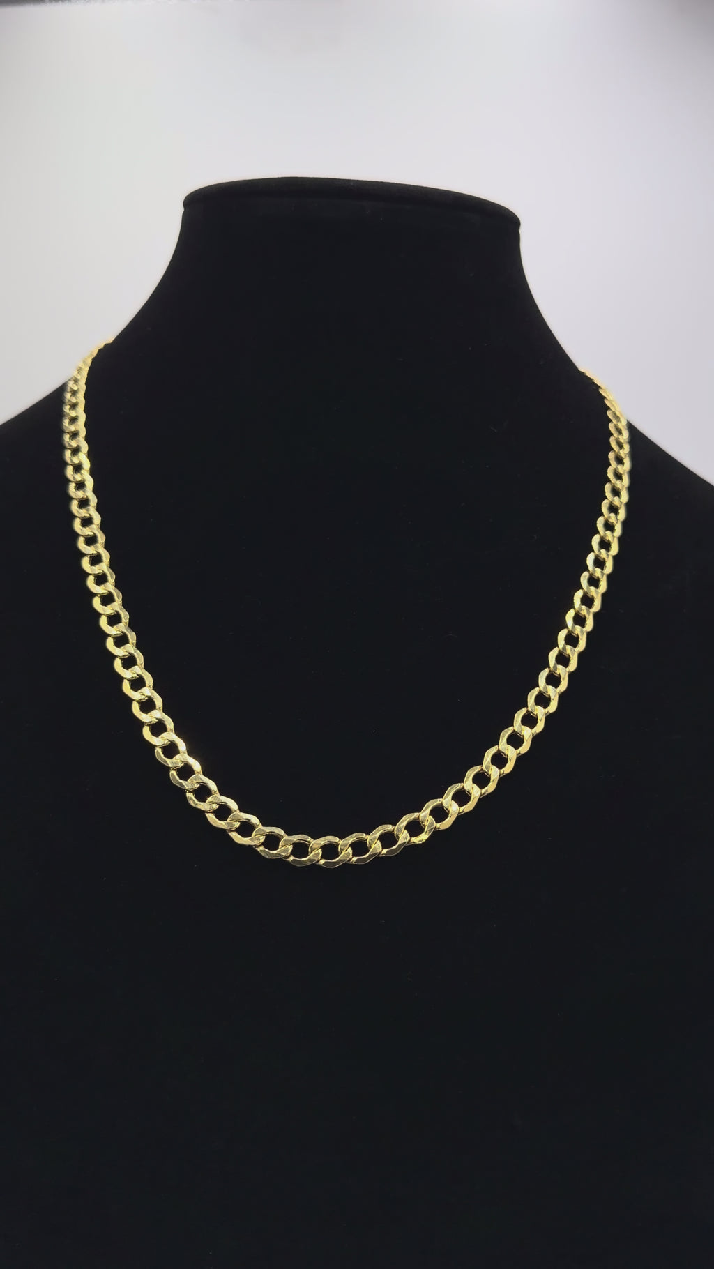 10K Gold Figaro Link Chain – 22” | 9.9 Grams | 6.25mm