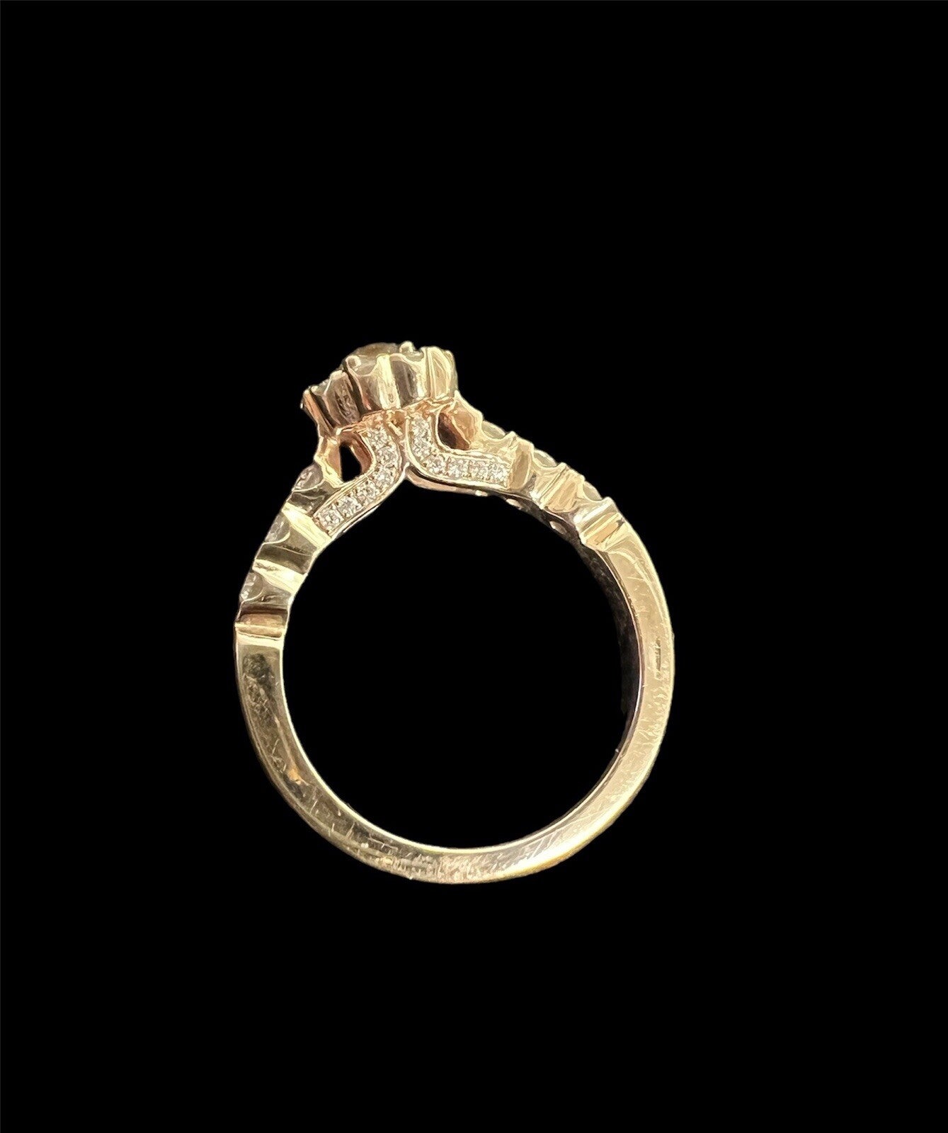14K Rose Gold Round Diamond