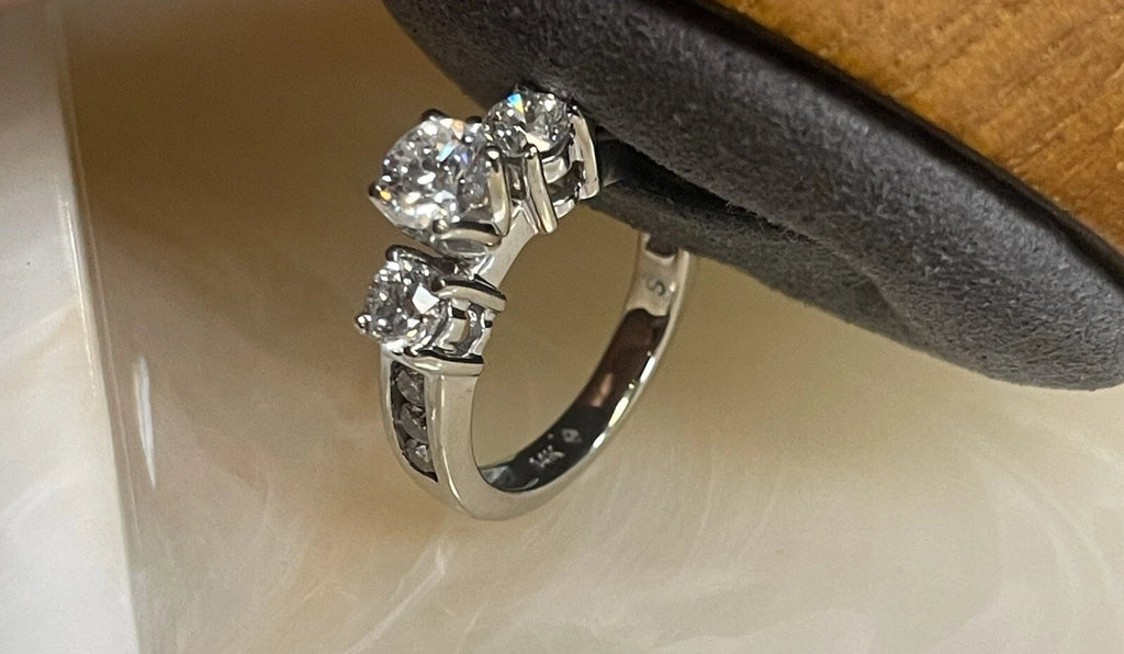 14K White Gold 3-Stone Diamond Ring Sz 6.5 | DD Pawn Loans