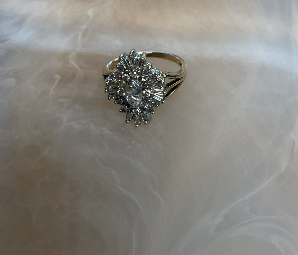 10K Gold Antique Flower Design