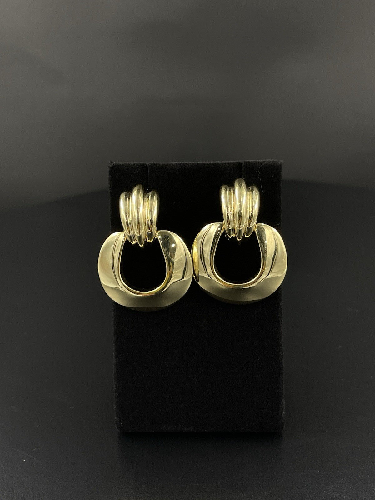 18K Gold Vintage Clip-On Earrings