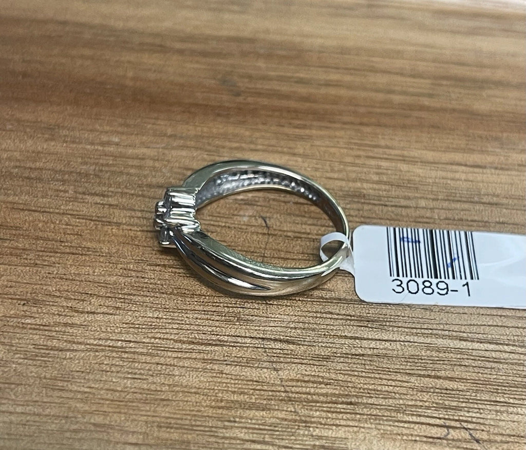 14K White Gold Diamond Cluster Ring – Sz 6.5 | DD Pawn Loans
