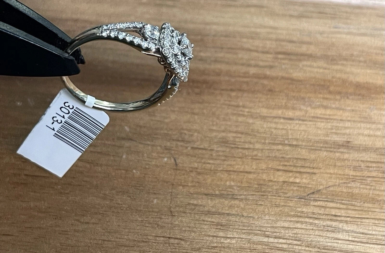 14K Two-Tone Diamond Cluster Ring Sz 9.5 | DD Pawn Loans