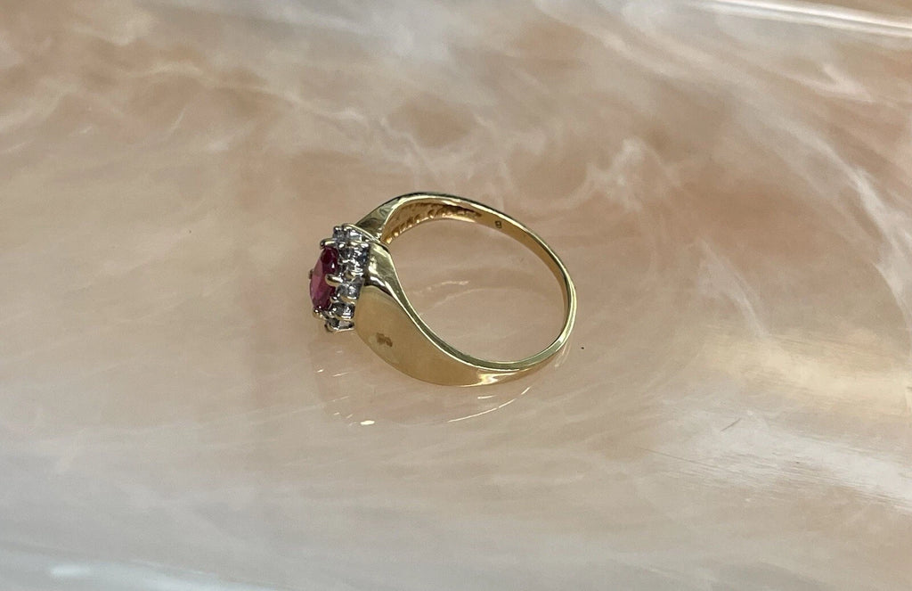 Ruby Ring – 10K Gold, Size 6.25 | DD Pawn Loans