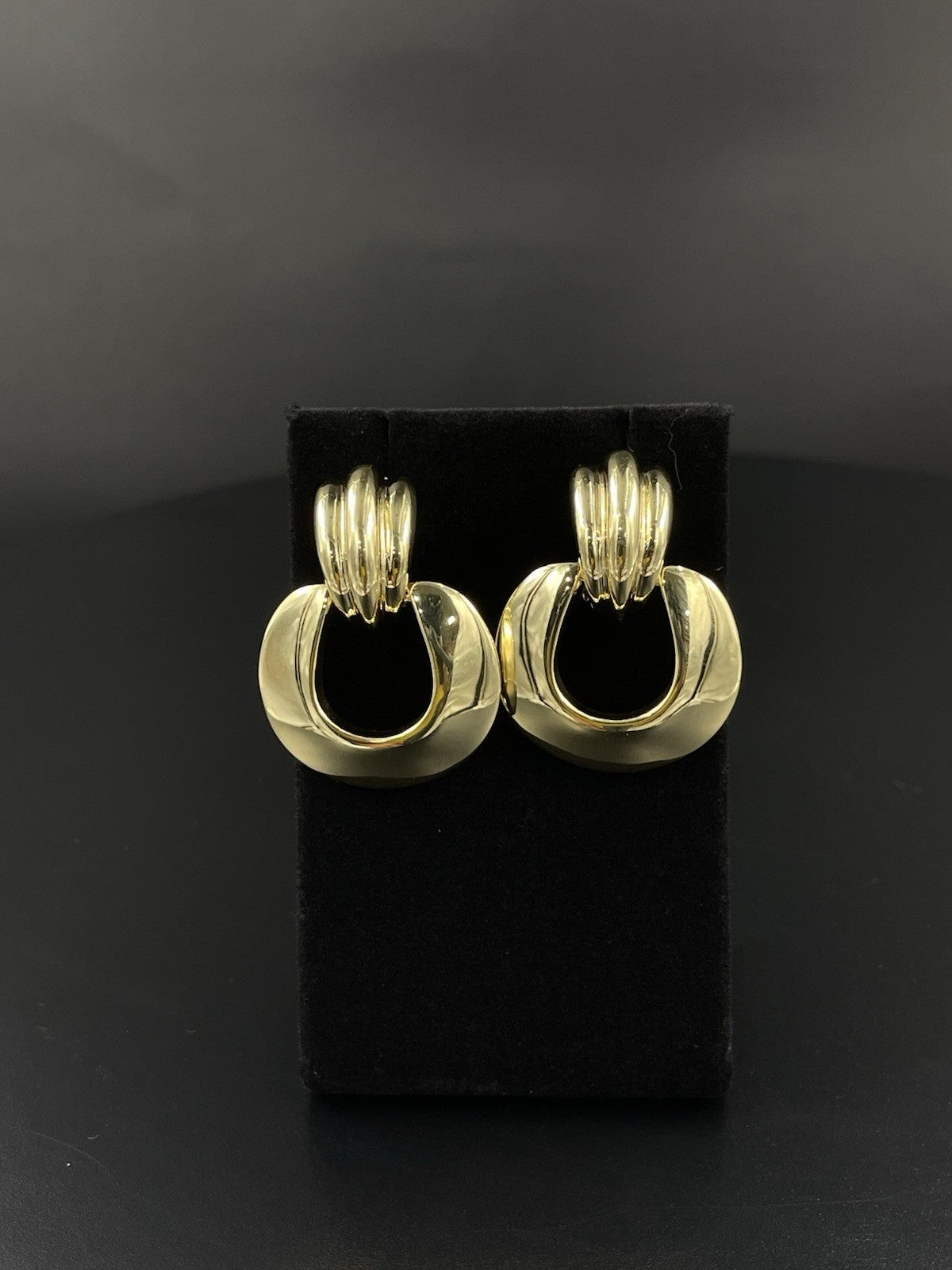 18K Gold Vintage Clip-On Earrings
