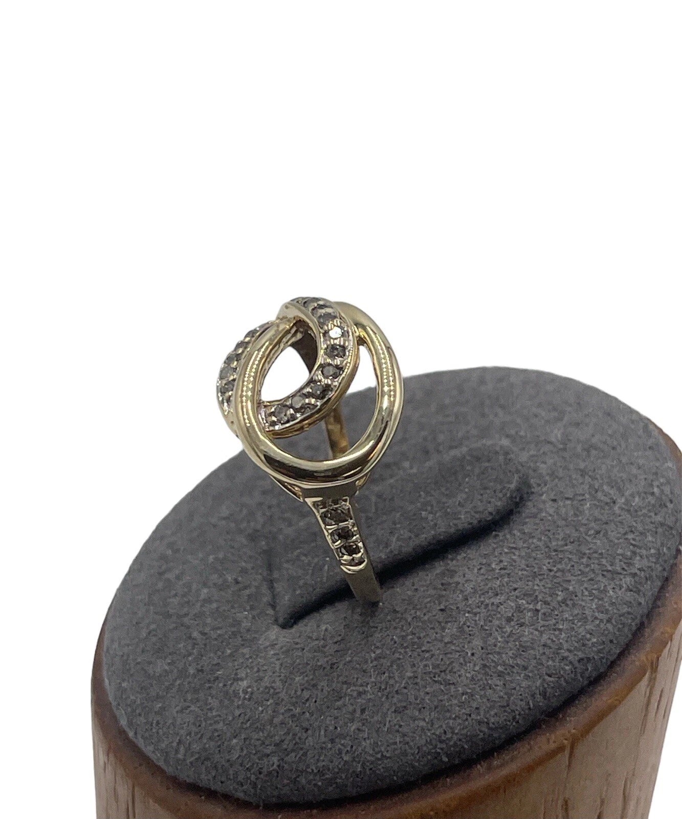 10K Gold Ring – Size 7, 3.0g | DD Pawn Loans