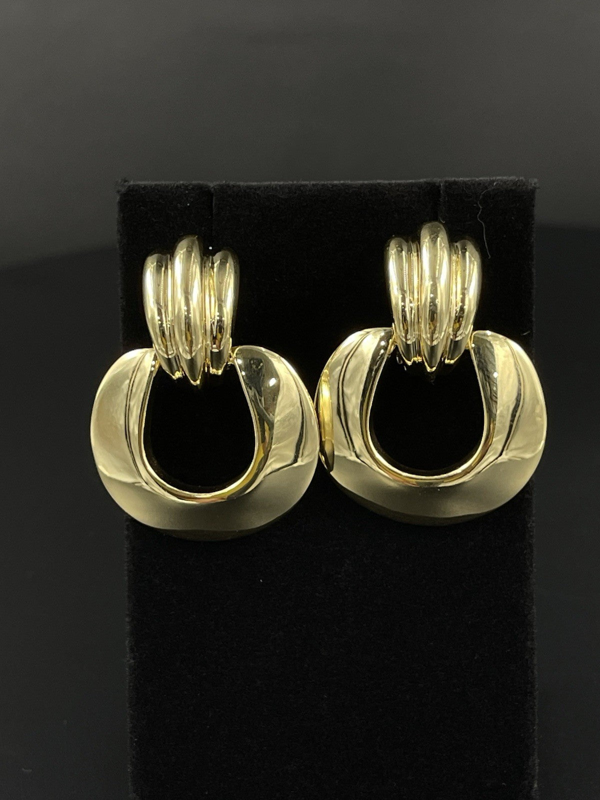18K Gold Vintage Clip-On Earrings