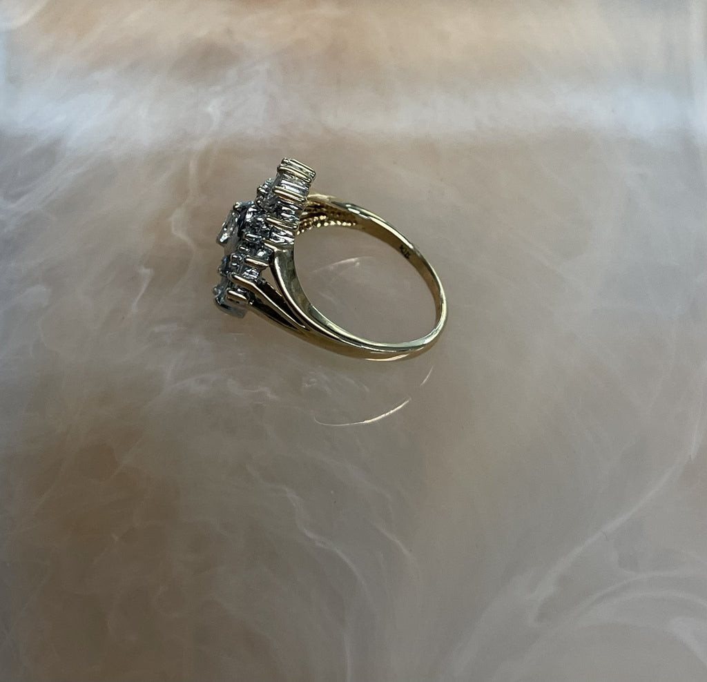 10K Gold Antique Flower Design