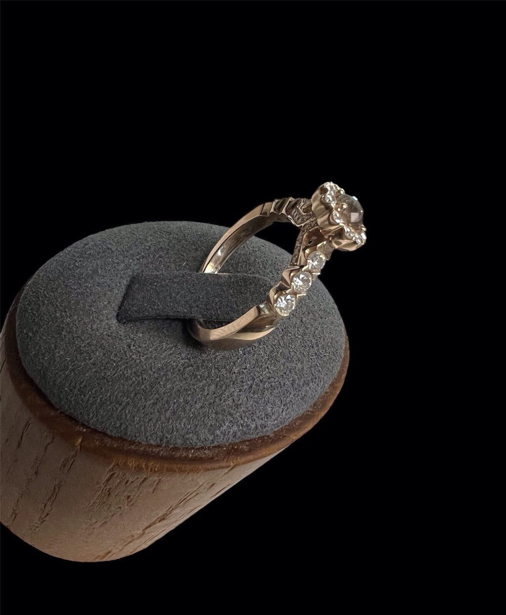 14K Rose Gold Round Diamond