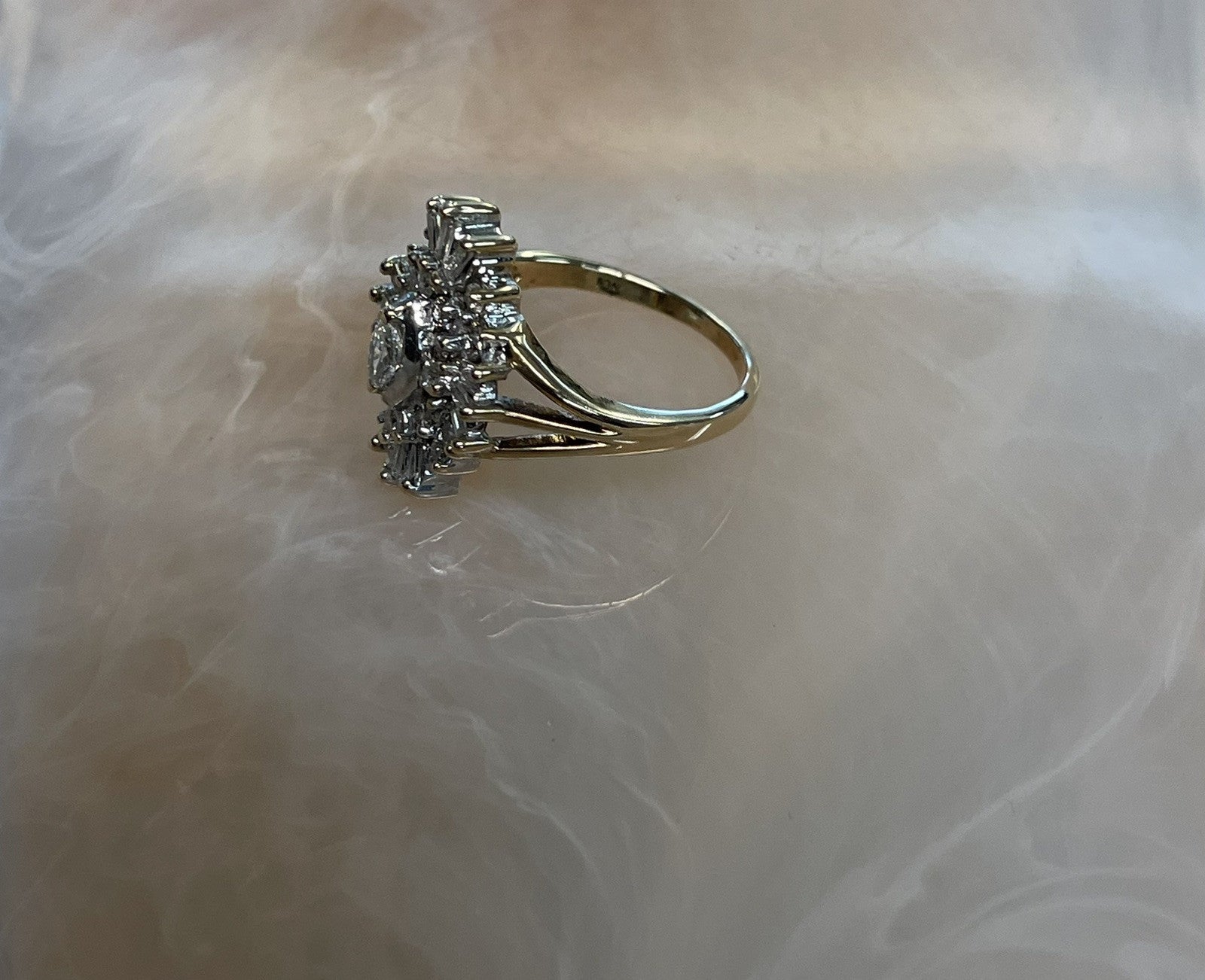 10K Gold Antique Flower Design
