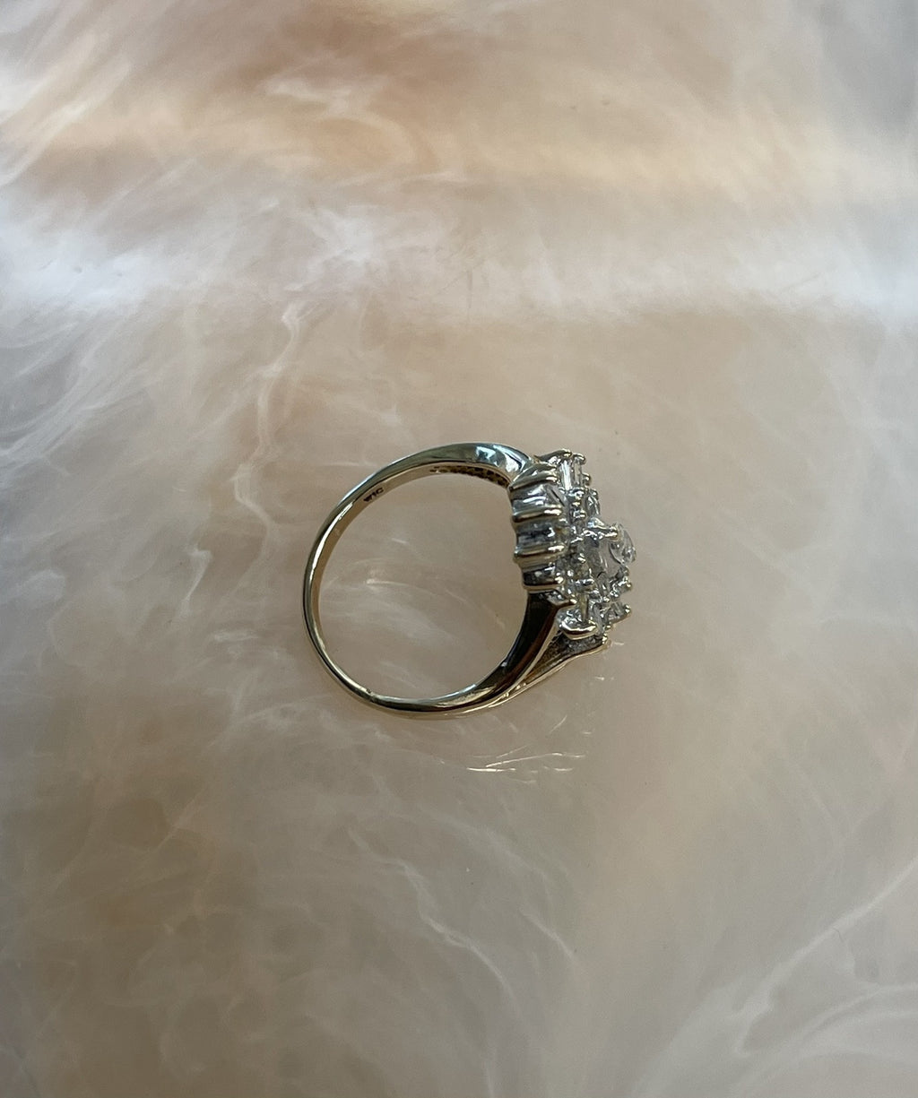 10K Gold Antique Flower Design